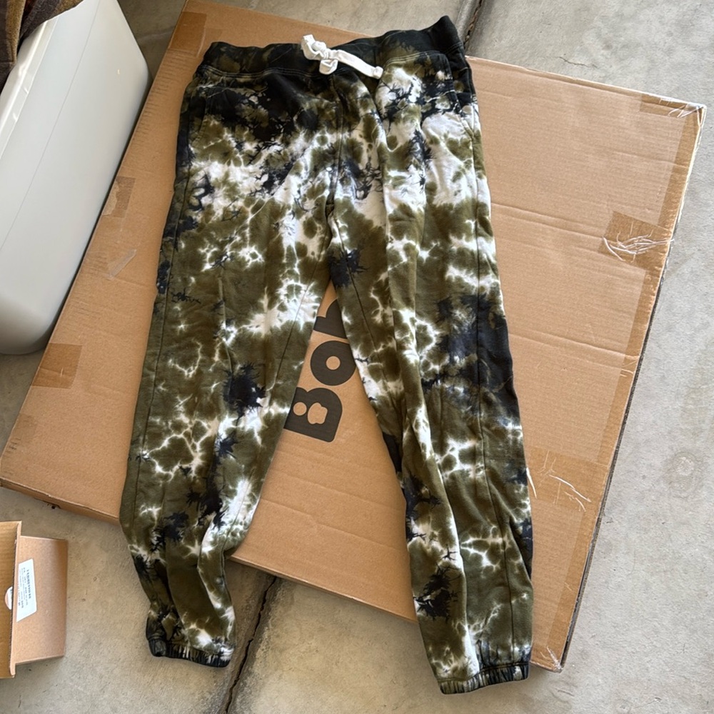 Electric & Rose Abbot Kinney tie dye sweatpant Medium
